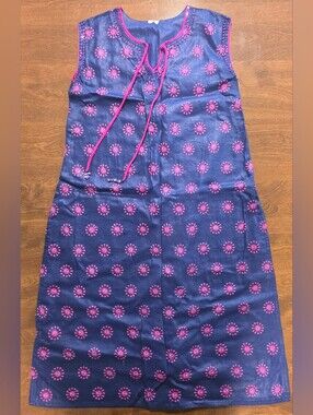 Navy Blue Sleeveless Tunic Kurti with Hot Pink Floral Embroidery
